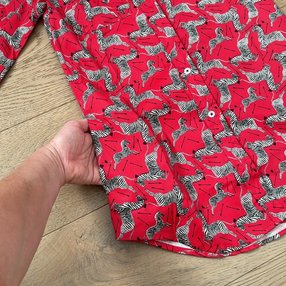 NWT Tizzie red with zebras button down blouse, Sz XS - Picture 10 of 14